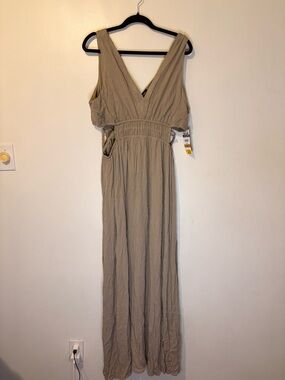 BNWT Taupe Greige Cutout Maxi Dress Smocked Waist Boho Neutral XL